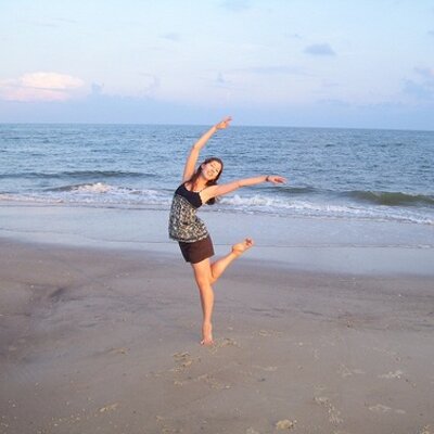 Profile Picture of Julia Morton (@JuliaMorton) on Twitter