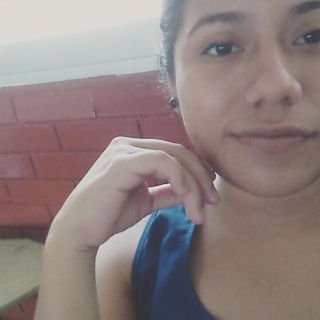 Profile Picture of Aracely Flores . (@Arac_f) on Twitter