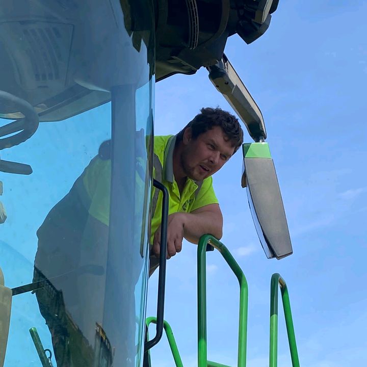 Profile Picture of farming with josh (@joshuadevine) on Tiktok