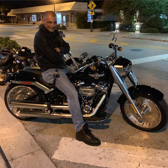 Diego Longoni - Poshmark Profile Picture of Diego Longoni (@diegolongoni) on Poshmark