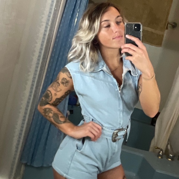 Profile Picture of Savannah Doray (@savannahdoray) on Poshmark