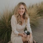 Profile Picture of ash | wedding photographer 〰️ (@ashleehuffweddings) on Instagram