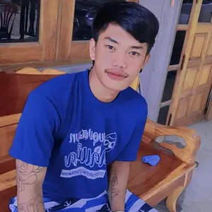 Profile Picture of มิน ลี่ (@min_li42) on Tiktok