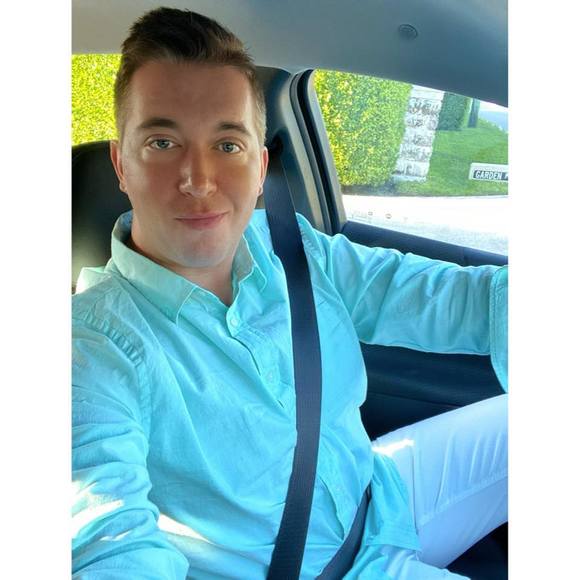 Profile Picture of Rush Stehley (@rushy84) on Poshmark