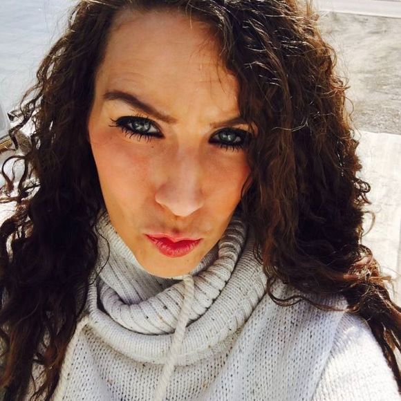 Rebecca Hennager - Poshmark Profile Picture of Rebecca Hennager (@rhennager) on Poshmark