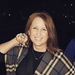 Profile Picture of Jill Hodge Wieligman (@jillwigs) on Instagram