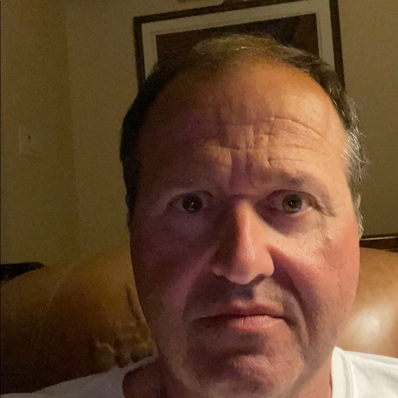 Profile Picture of Paul Lapointe (@paullapointe) on Poshmark