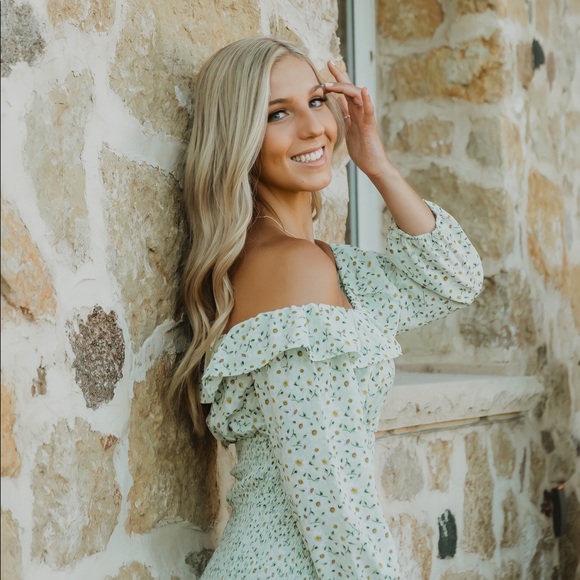 Profile Picture of Kasey Gilboy (@kaseygilboy) on Poshmark