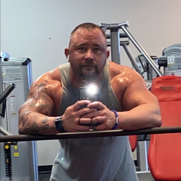 Profile Picture of Cody Castellow (@cody87c) on Poshmark