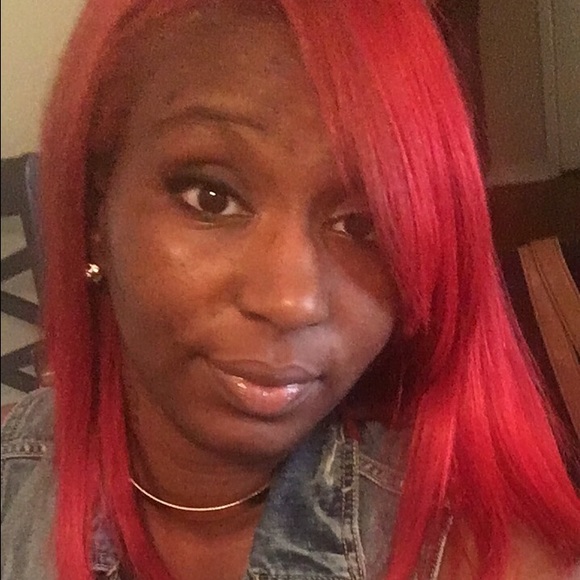 Profile Picture of Tequila Markey (@charissebaby) on Poshmark