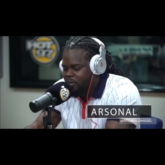 Profile Picture of Ty Peter (@typeters17) on Poshmark