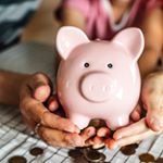 Profile Picture of Cassandra Pilgrim (@make_money_online_info) on Instagram