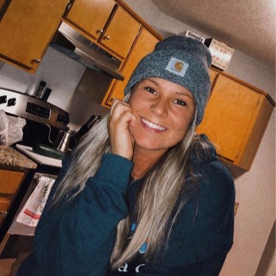 Profile Picture of Mackenzie Ross (@kross1212) on Twitter