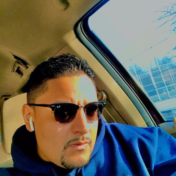 Profile Picture of Jaime Calle (@eric0420071) on Poshmark
