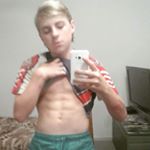 Profile Picture of Dylan downing (@bestie_king_04) on Instagram