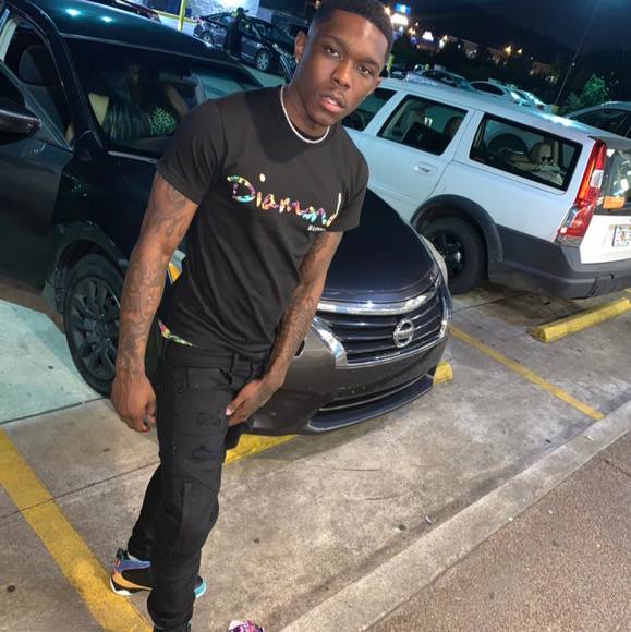 Profile Picture of Jonathan Prime (@2smooth901) on Poshmark