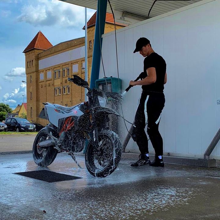Profile Picture of tom.nehring.official (@tmnrng3) on Tiktok