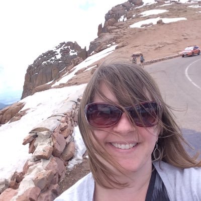 Profile Picture of Elizabeth Matthews (@ematthe160) on Twitter