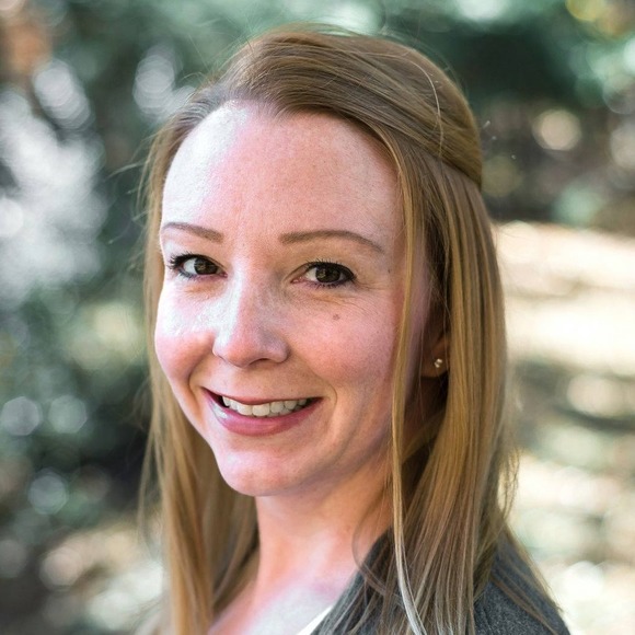 Profile Picture of Ashley Owings (@ashleyowings14) on Poshmark