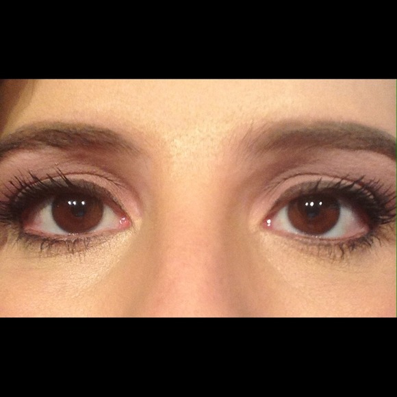 Profile Picture of Courtney Shellgren (@courtner) on Poshmark