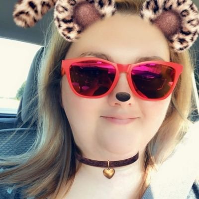 Profile Picture of Mandy (@MandooYoder) on Twitter