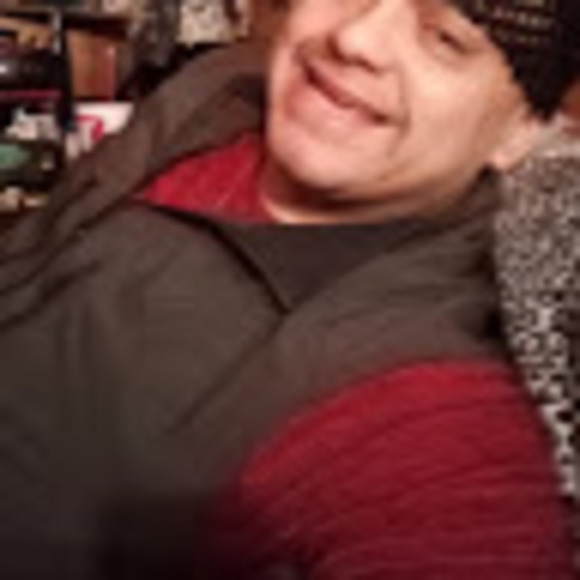 Profile Picture of Jimmy Hunt (@jimmyhunt898) on Poshmark