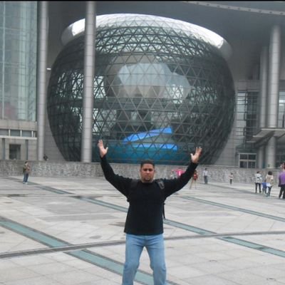 David Gessen - Twitter Profile Picture of David Gessen (@GessenDavid) on Twitter