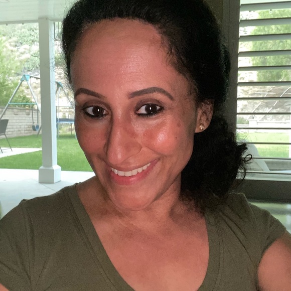 Profile Picture of Manisha Puri (@manumanisha) on Poshmark