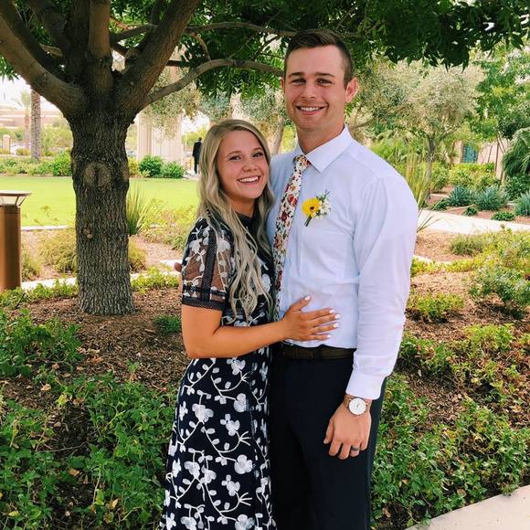 Profile Picture of Hailey Breinholt (@haileyjob) on Poshmark