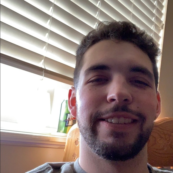 Profile Picture of Gabriel Hatch (@gabehatch) on Poshmark