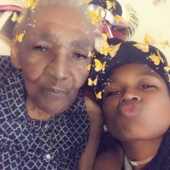 Profile Picture of Breyona Coleman (@ayoobreezy_s2p) on Poshmark