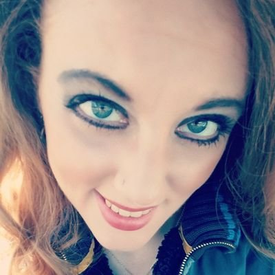 Profile Picture of Robin Lynn (@RobinLy61275421) on Twitter