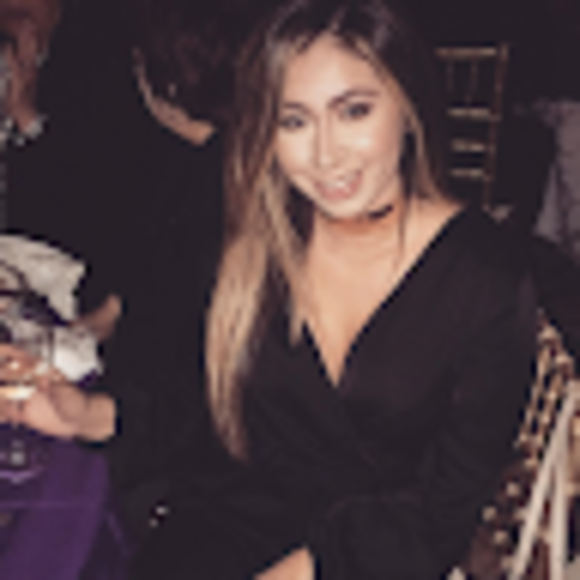 Profile Picture of Chelsea Dalessandro (@chelseadales935) on Poshmark