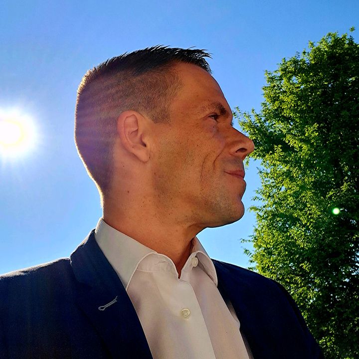 Profile Picture of Mitscha (@michaelslezinski) on Tiktok