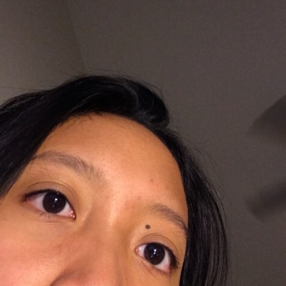 Profile Picture of Katrina Manrique (@katrinag97) on Poshmark