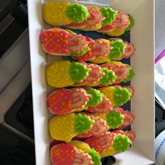 Profile Picture of Mead Derusso (@mderusso) on Poshmark