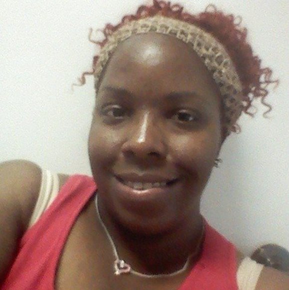 Profile Picture of Terese Broadus (@tereseb80) on Poshmark