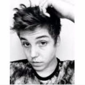 Profile Picture of Melody Loves Matt❤ (@MelodyLovesMatt) on Twitter