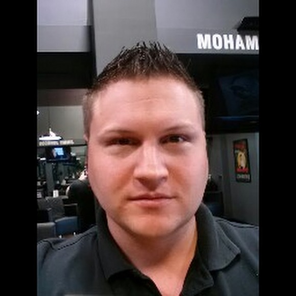 Profile Picture of Adam Snell (@snellforceone) on Poshmark