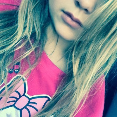Profile Picture of Mandy Leigh Roy (@mandyleighroy_) on Twitter