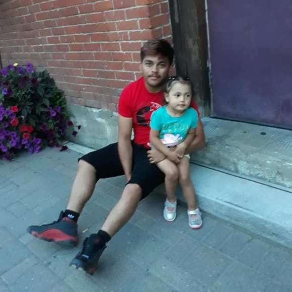 Luis Mendiola - Poshmark Profile Picture of Luis Mendiola (@lmbin) on Poshmark