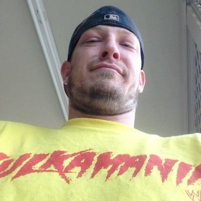 Profile Picture of Eric Stene (@theeeGhOst8258) on Twitter