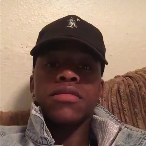 Profile Picture of Wilson Williams (@legitshit180) on Poshmark