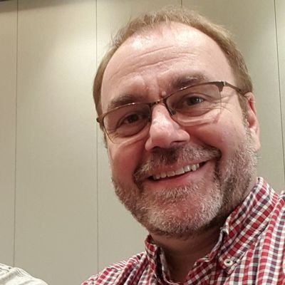 Profile Picture of Robin Fritz (@Royalroblue) on Twitter