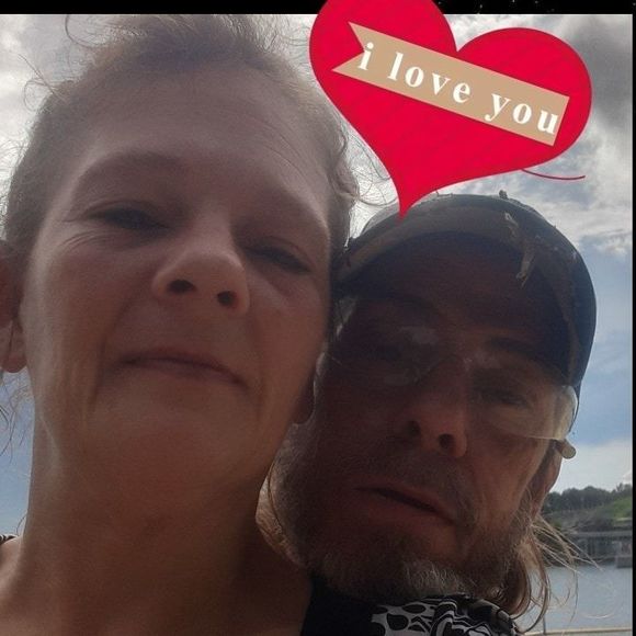 Profile Picture of Missi Narramore (@missi04021971) on Poshmark