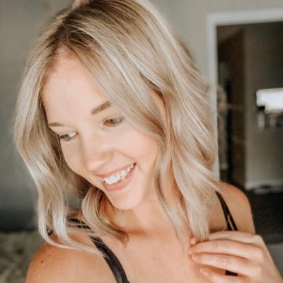 Profile Picture of Savannah Schaefer (@Savannnnaahhhhh) on Twitter