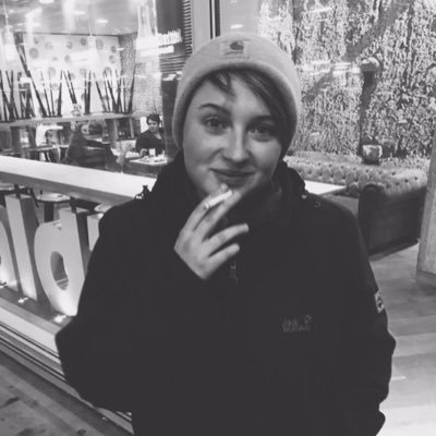 Profile Picture of Lisa Sydney Seabrook (@SeabrookSydney) on Twitter