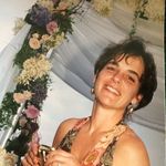 Profile Picture of Carolyn LaRoche Valenti (@carolynvalentiflowers) on Instagram