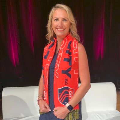Profile Picture of Carolyn Kindle Betz (@BetzKindle) on Twitter