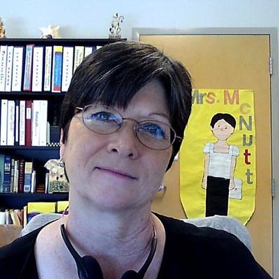 Profile Picture of Lynne McNutt (@Joyfully_Noisy) on Twitter